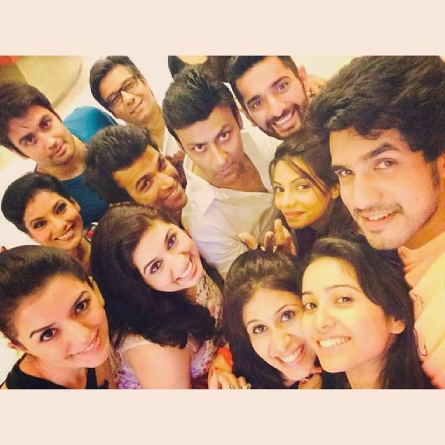 Vivian Vahbbiz, Rithvik Asha Along With Pyar Ki Yeh Ek Kahaani Team Gather  For Reunion - In Pics - Fuzion Productions