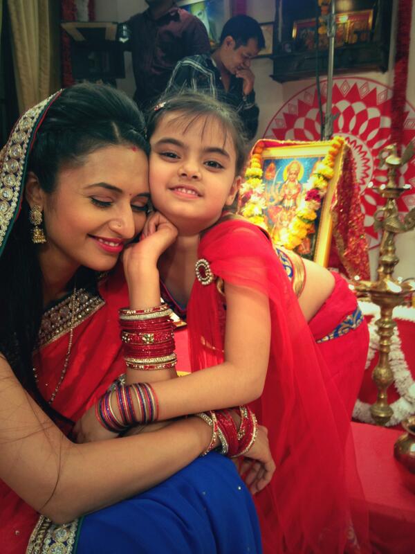 Divyanka Tripathi With Ruhaanika Dhawan