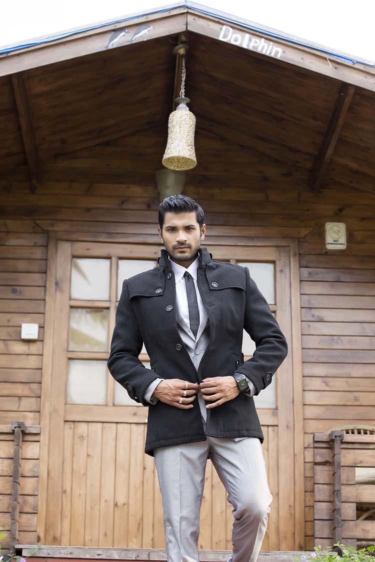 mrunal jain approached star opposite divyanka tripathi ye hai mrunal jain approached star opposite divyanka tripathi ye hai