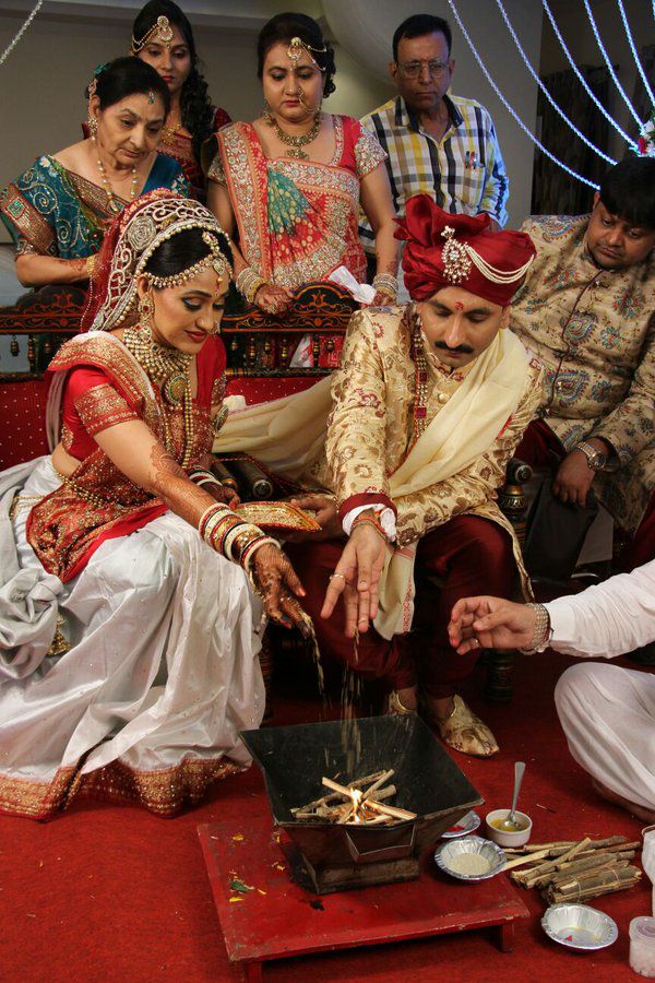 Disha Vakani With Her Husband