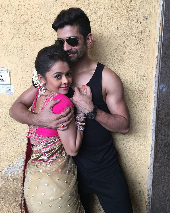 Vishal Singh And Devoleena Bhattacharjee