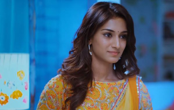 5 Reasons To Love Sonakshi Bose Of Kuch Rang Pyaar Ke Aise Bhi - Fuzion