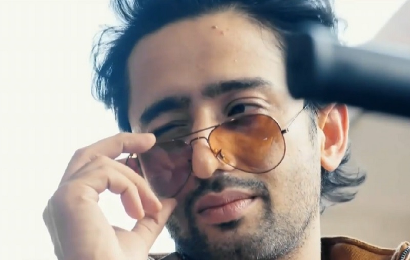 Kuch Rang Pyar Ke Aise Bhi
